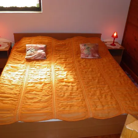 Nevia A/5 Appartement